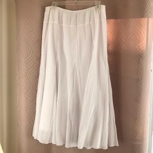 Ruby Rd. Favorites white Midi skirt  Size L 16P